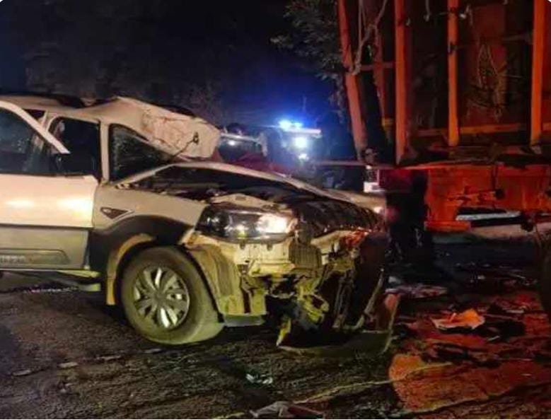 **कोंडागांव में भीषण सड़क हादसा: 5 की दर्दनाक मौत, कई लोग घायल**