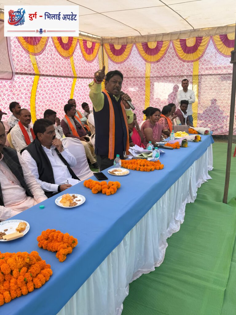 बास्तानार ब्लॉक में 894.55 लाख की सड़क निर्माण कार्य का सांसद महेश कश्यप एवं विधायक विनायक गोयल ने किया भूमिपूजन ग्रामों तक विकास की रोशनी पहुँचाना हमारी प्रतिबद्धता : सांसद महेश कश्यप