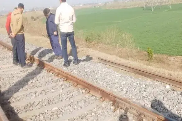 गणतंत्र दिवस से पहले सरहिंद में रेल लाइन पर धमाका, मालगाड़ी का इंजन क्षतिग्रस्त, चालक घायल
