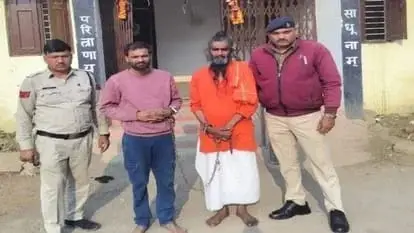 तीन चेकपोस्ट तोड़कर भाग रहे गांजा तस्कर गिरफ्तार, 35 किलो गांजा जब्त