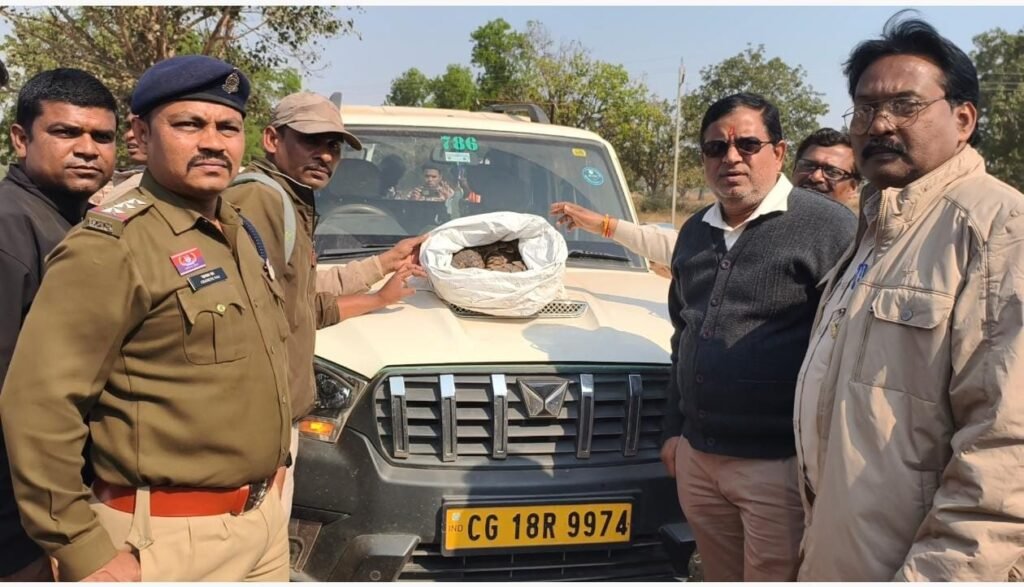 दरभा पुलिस की बड़ी कार्रवाई, पेंगोलिन तस्करी का भंडाफोड़, स्कॉर्पियो छोड़कर फरार हुए आरोपी