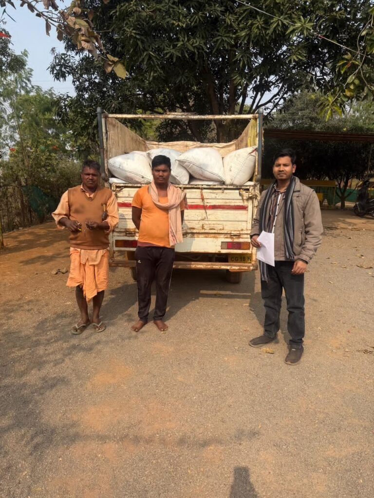 *बकावंड में धान माफिया पर प्रशासन का प्रहार* = 22 क्विंटल अवैध धान समेत पिकअप जप्त =