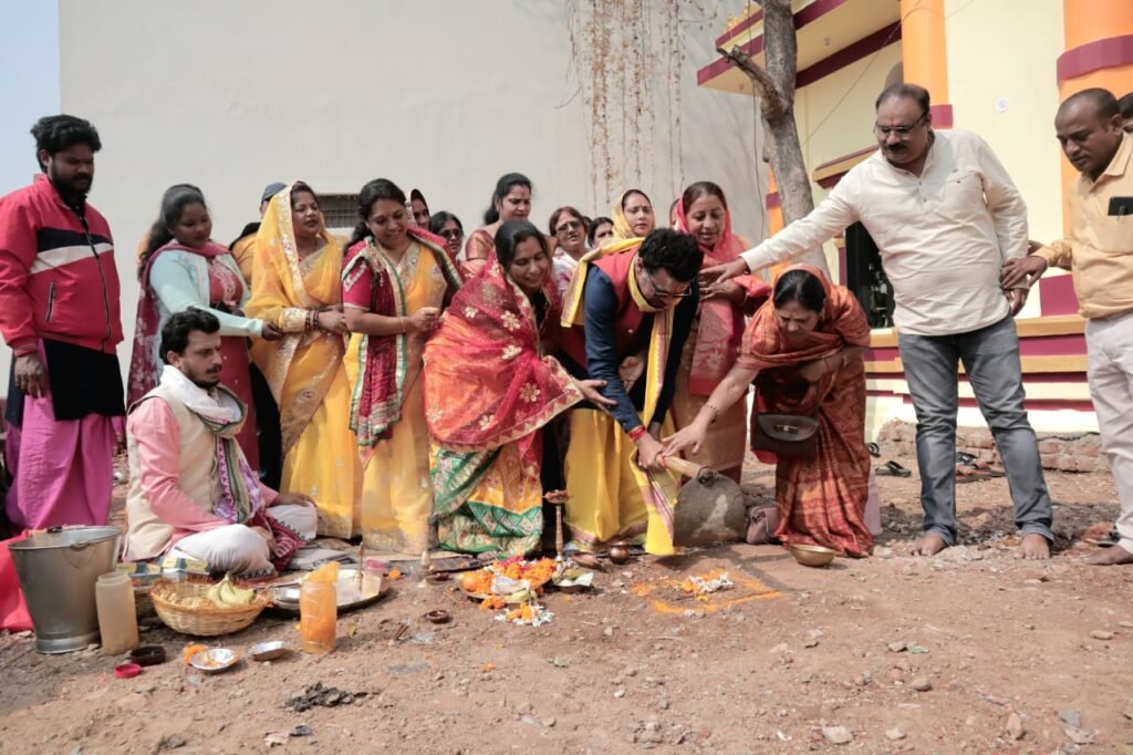 *श्री ओंकारेश्वर मंदिर प्राण-प्रतिष्ठा महोत्सव की तैयारियां जोरों पर* =3 फरवरी से शुरू होगा भव्य धार्मिक आयोजन =