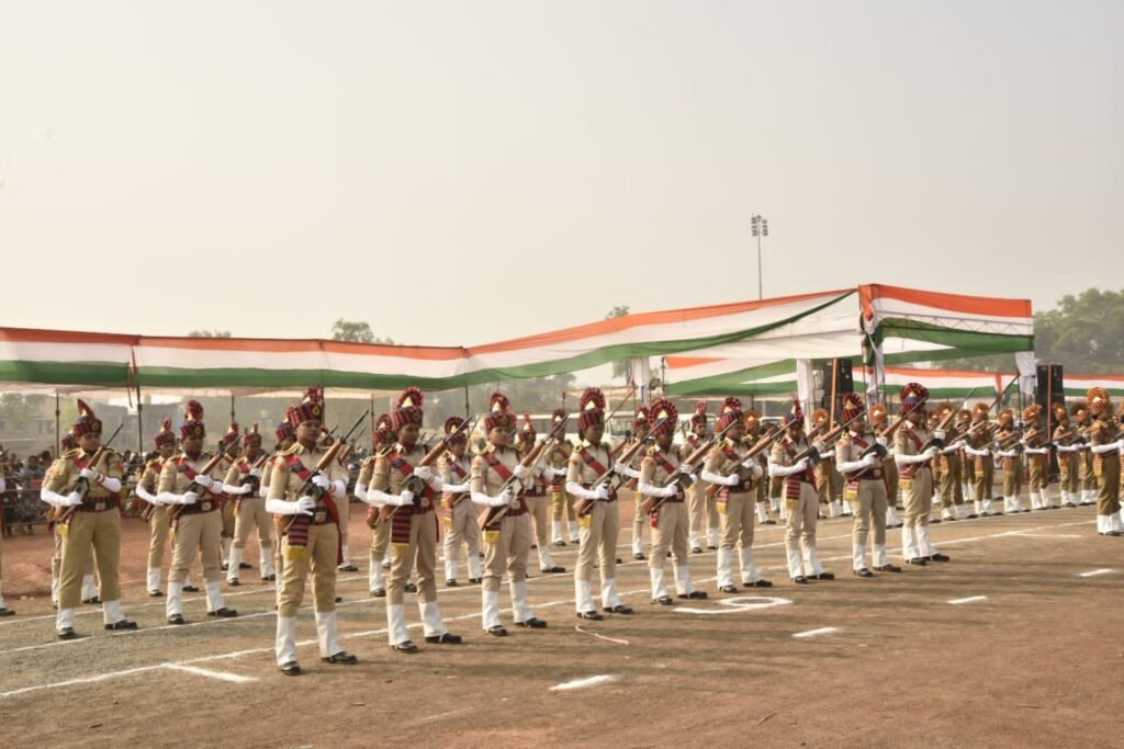 *राष्ट्रीय पर्वों पर क्यों टूट गई बस्तर से जुड़ी यह परंपरा?* = मुख्यमंत्री के न आने से मायूस हैं बस्तर के लोग =