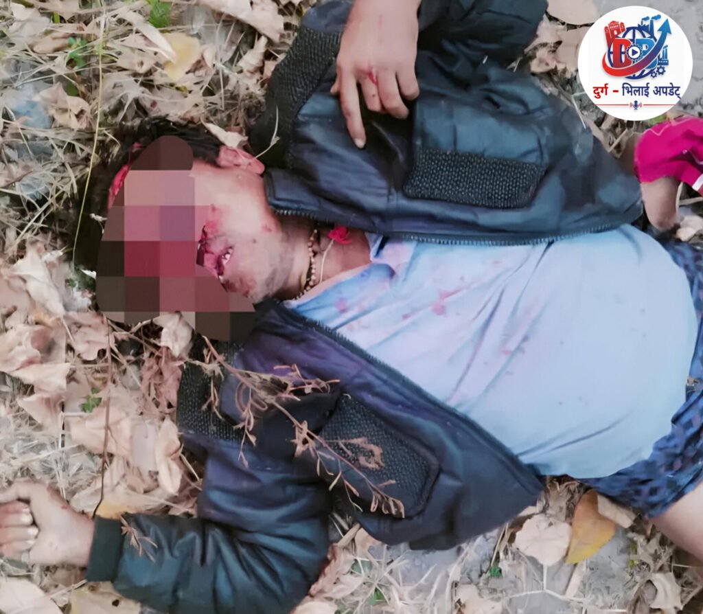 कोरबा: घर के आंगन में मिली लाश, धारदार हथियार से नंदकुमार पटेल की निर्मम हत्या