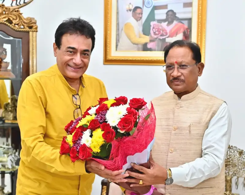 मुख्यमंत्री विष्णु देव साय से अभिनेता नीतिश भारद्वाज की शिष्टाचार भेंट, छत्तीसगढ़ की कला–संस्कृति पर हुई चर्चा