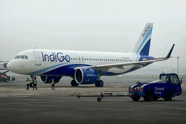 पश्चिम एशिया तनाव का असर: इंडिगो ने 4 देशों की अंतरराष्ट्रीय उड़ानें 28 फरवरी तक रोकीं