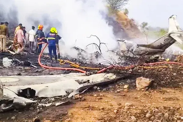 अजित पवार विमान हादसा: ब्लैक बॉक्स से डेटा निकालने की प्रक्रिया शुरू, जांच तेज