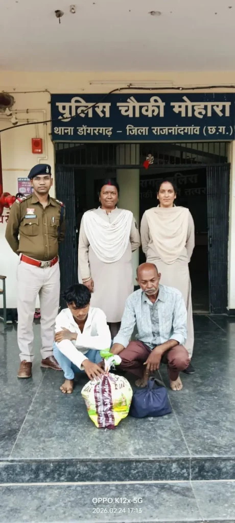 (राजनांदगांव) अवैध शराब परिवहन करते दो आरोपी गिरफ्तार, 52 पौवा व्हिस्की और स्कूटी जब्त