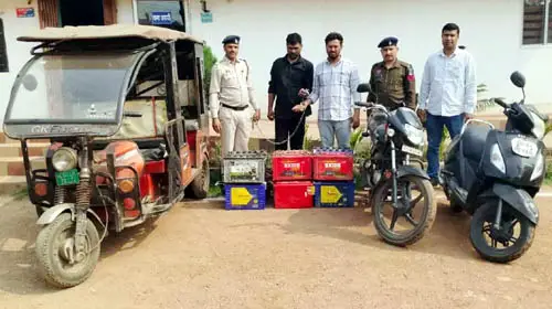 रायपुर पुलिस ने ई-रिक्शा व बैटरी चोरी करने वाले संगठित गिरोह का किया खुलासा, 5 आरोपी गिरफ्तार
