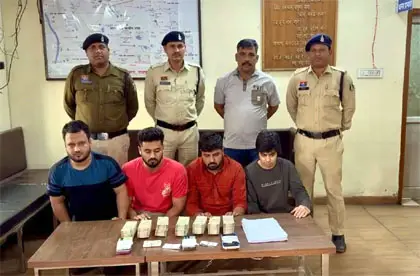 रायपुर : ऑनलाईन सट्टा संचालित करते चार सटोरिये गिरफ्तार, 17 लाख नगद बरामद