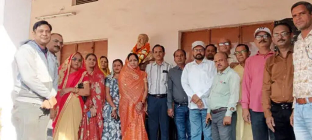 (दुर्ग) नगर इकाई दुर्ग ने केंद्रीय कार्यालय में धूमधाम से शिवाजी जयंती मनाई