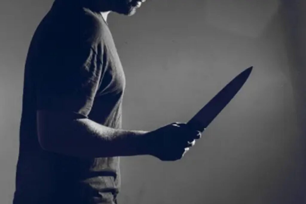 (गोपालगंज)बिहार : क्रिकेट मैदान बना खूनी जंग का अखाड़ा, युवक पर चाकू से हमला, दो आरोपी गिरफ्तार